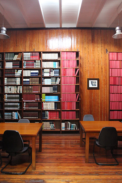 Portada de Biblioteca Redemptoris Mater